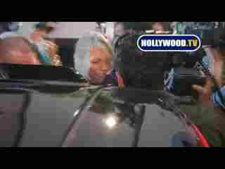 Rihanna Is Swarmed By Paparazzi at Katsuya