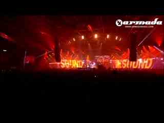 Armin van Buuren feat. Audrey Gallagher - Hold On To Me